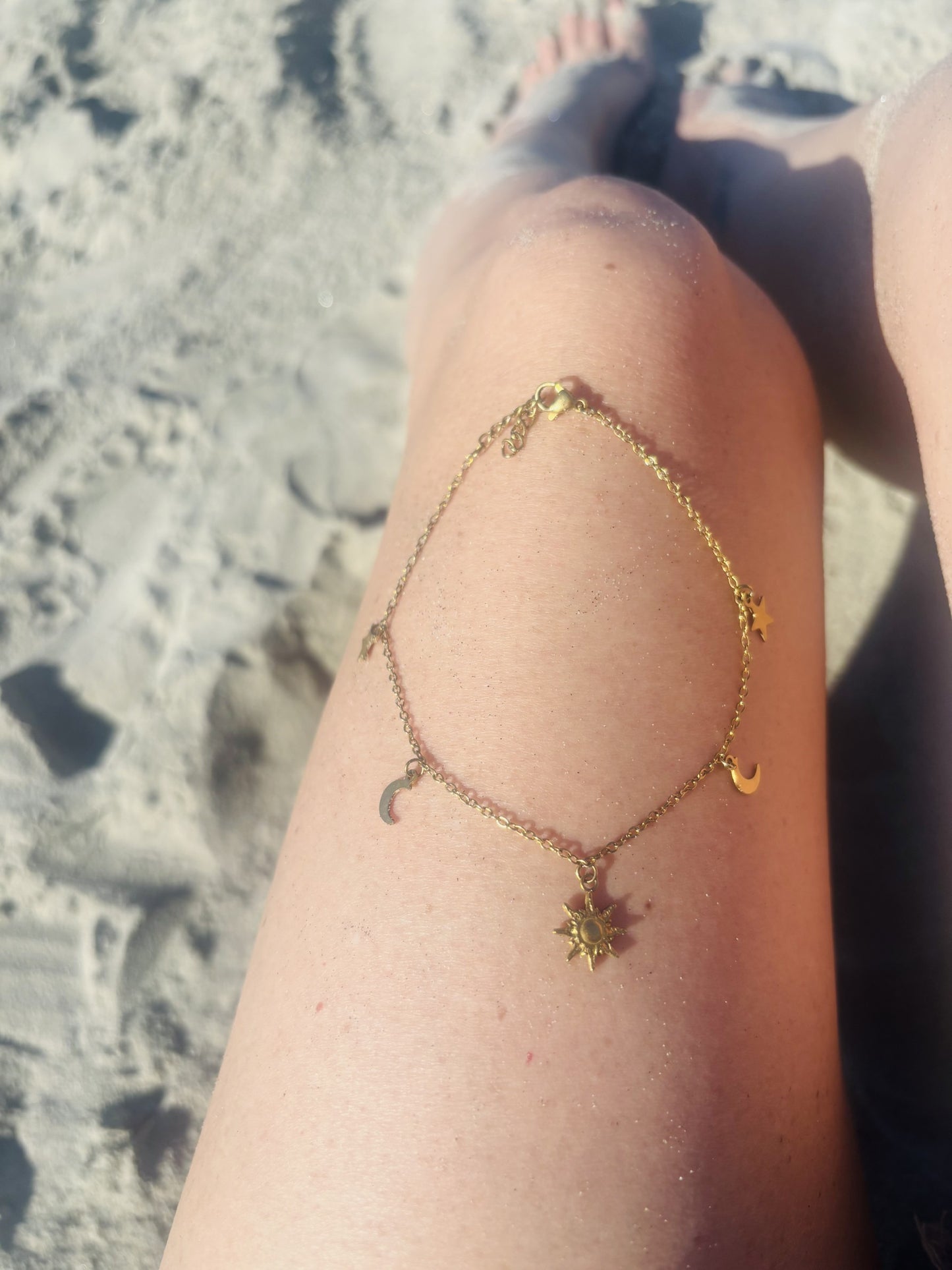 Island Nights Moon, Sun & Star Charm Anklet