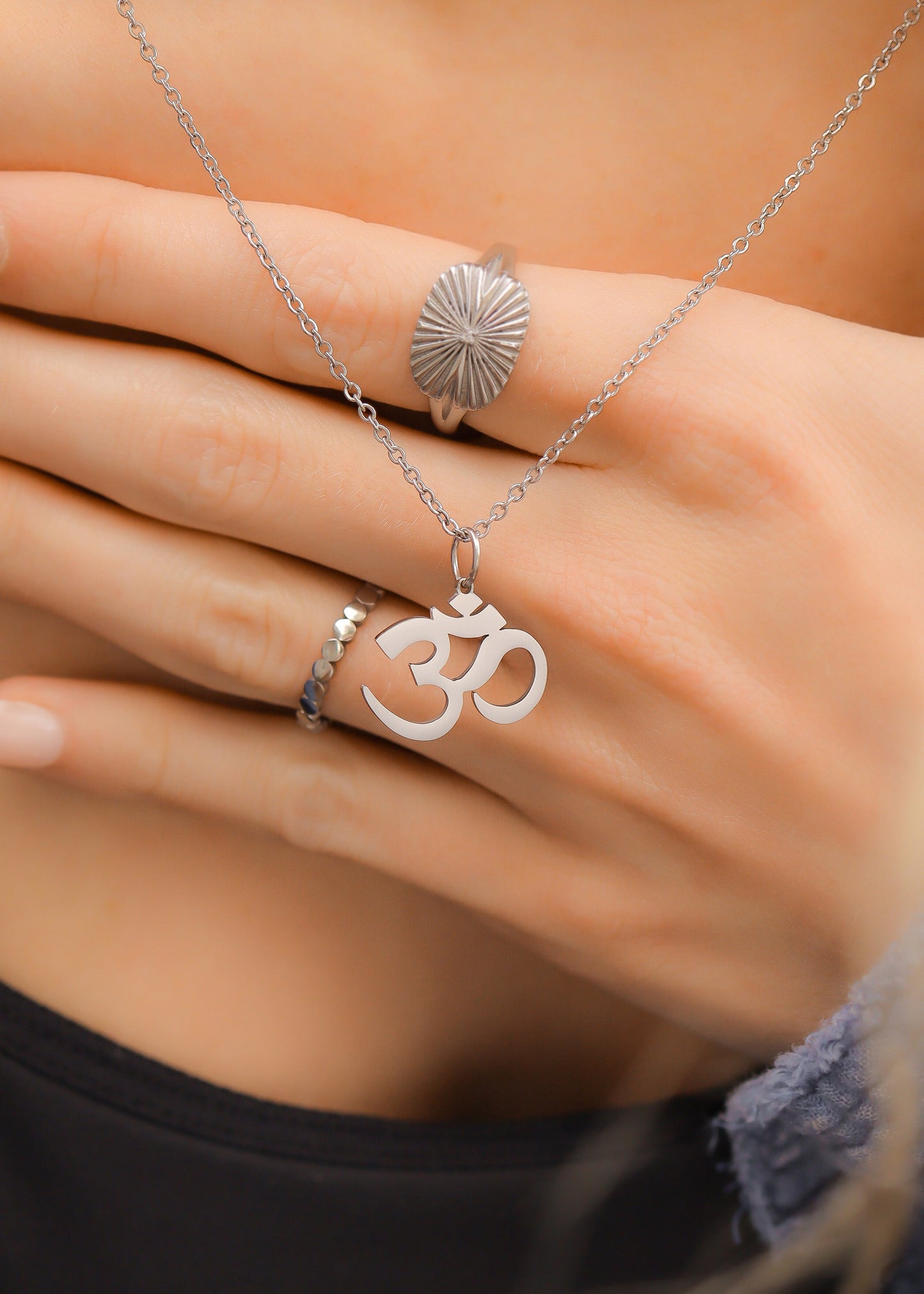 Om Charm